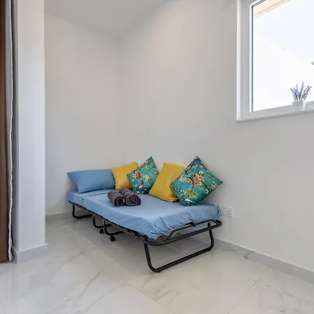 Spacious, Bright&terrace Views By Quicktrips *