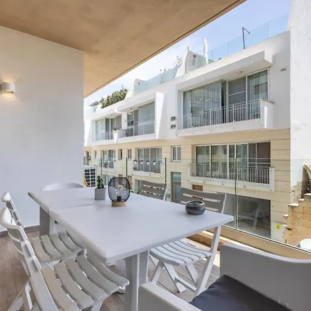 Spacious, Bright&terrace Views By Quicktrips * Bahar ic-Caghaq